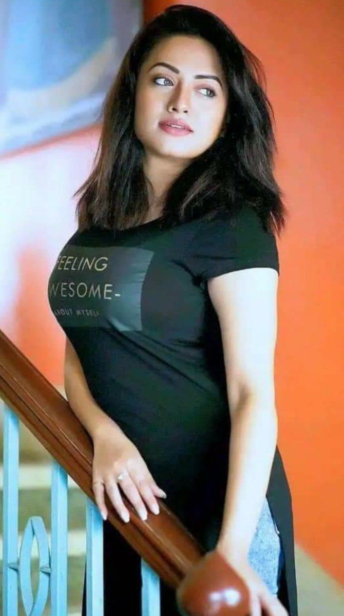 <em>Sangeeta</em>